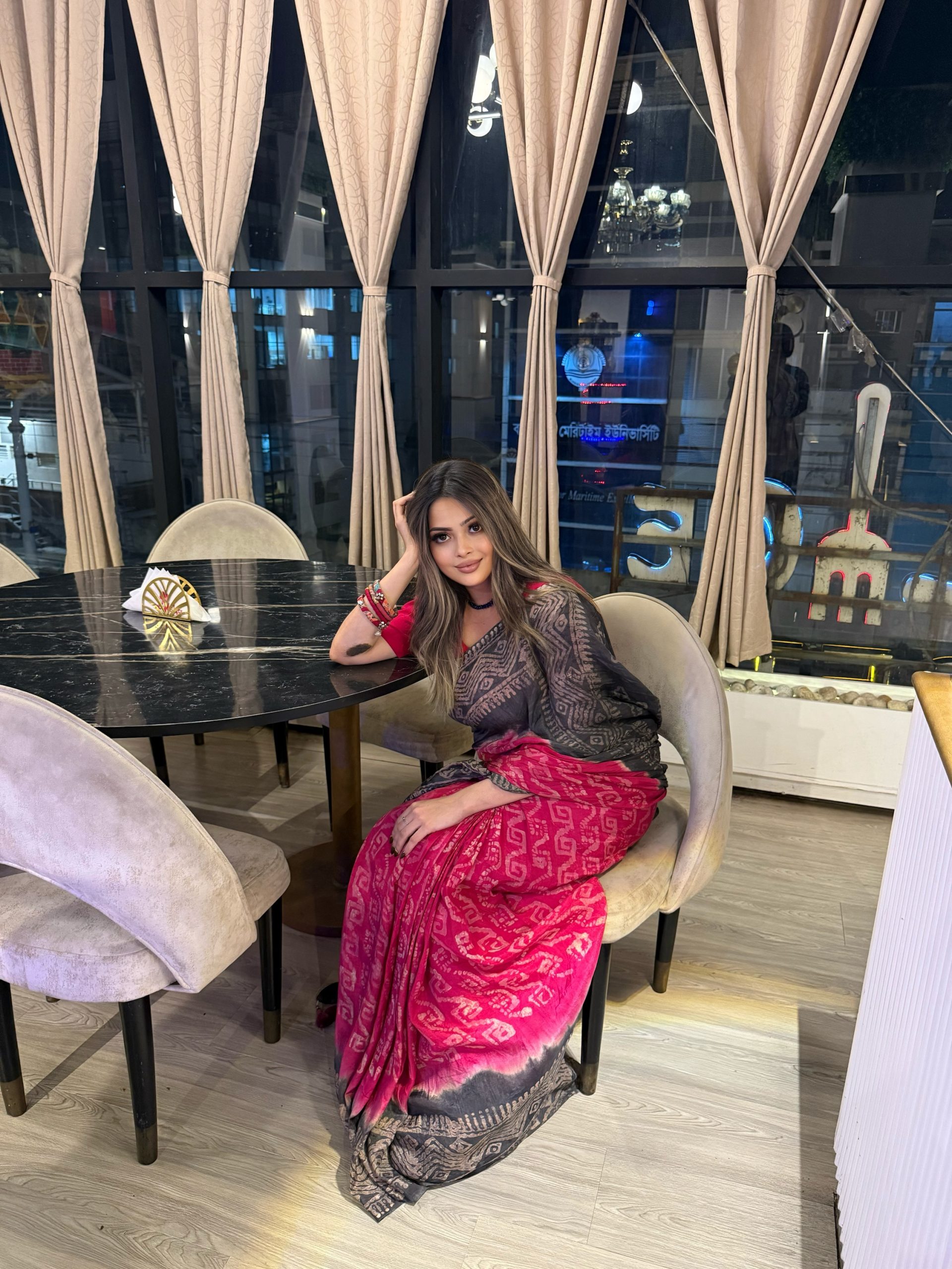 Indian
Batik Saree Copy - Image 6